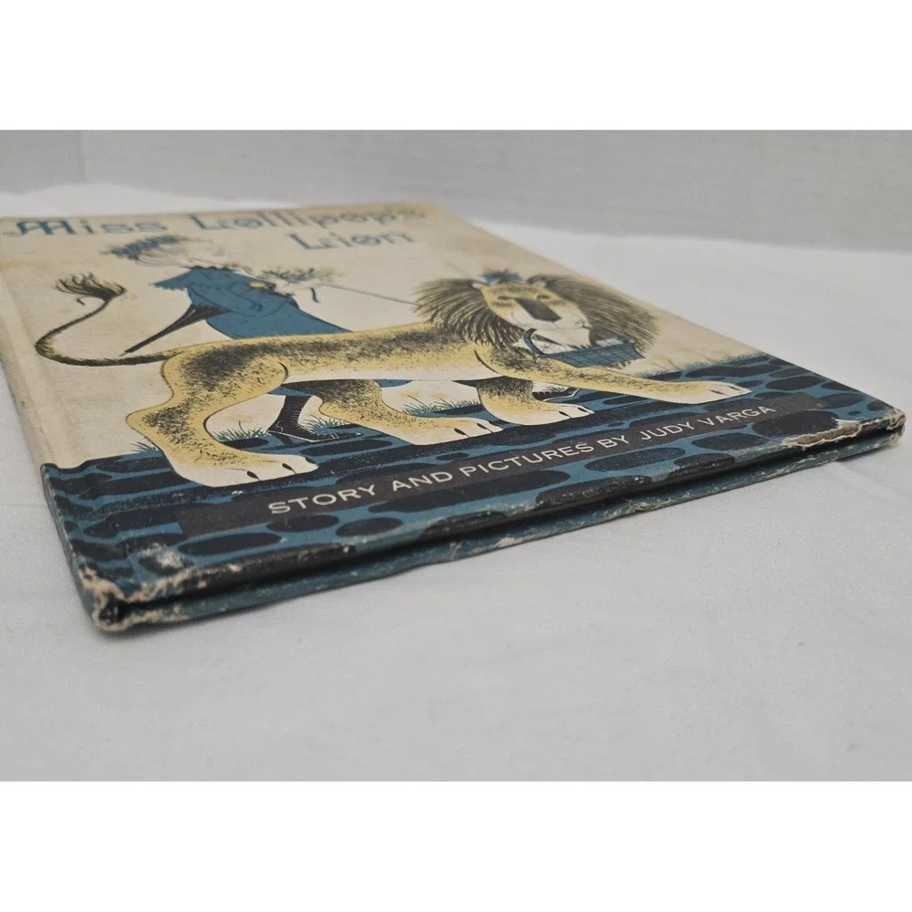Miss Lollipop's Lion Judy Varga 1963 Vintage Childrens Hardcover‎ Weekly Reader